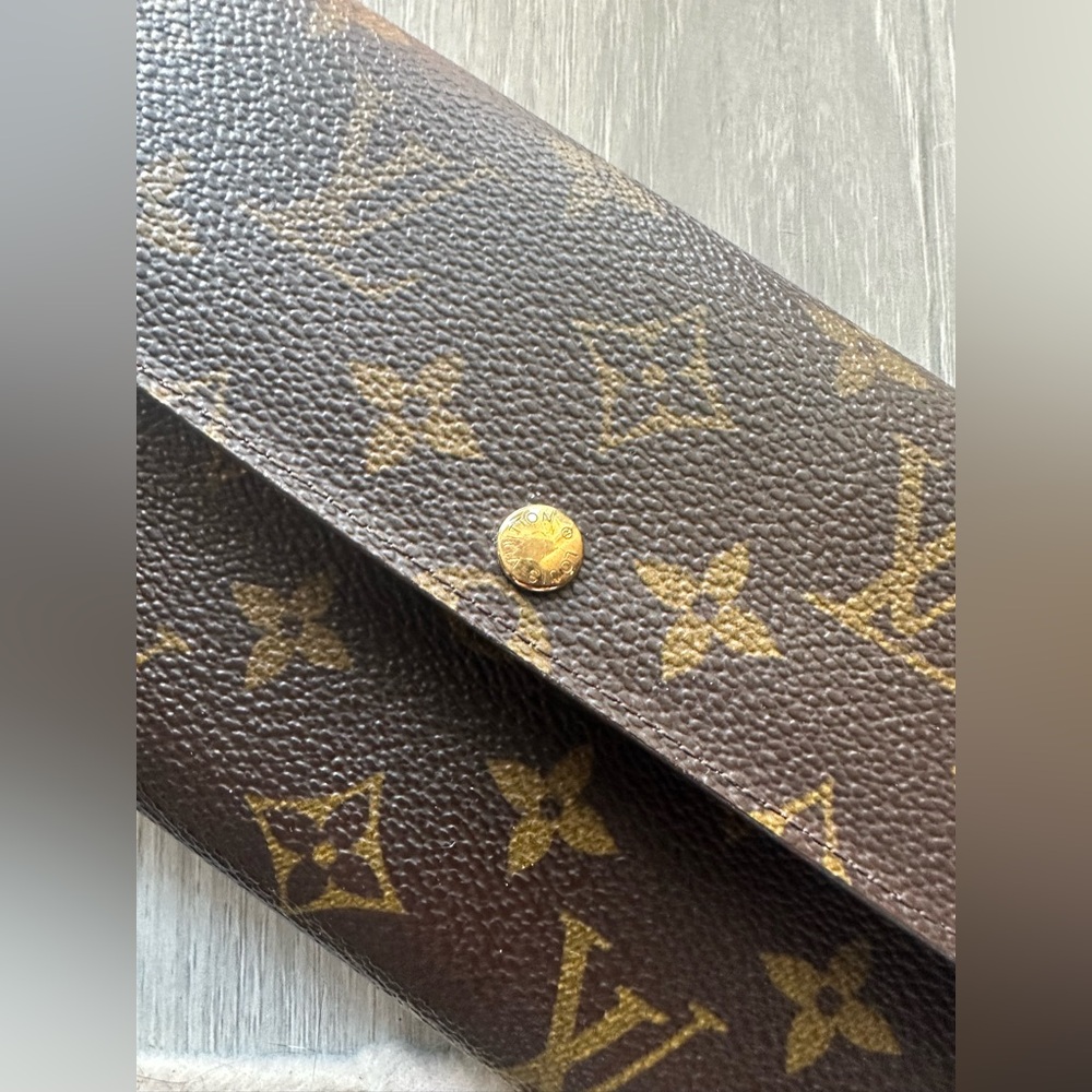 Louis Vuitton Monogram Wallet• New & Immaculate Condition - Picture 4 of 10